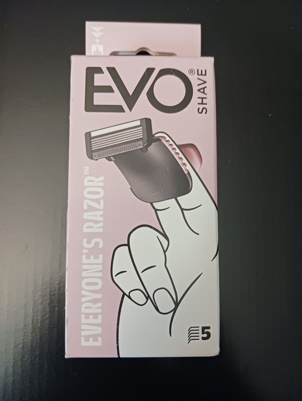 EvoShave Razor in Powder Pink with 2 Razor Blade Refills - Picture 2 of 11